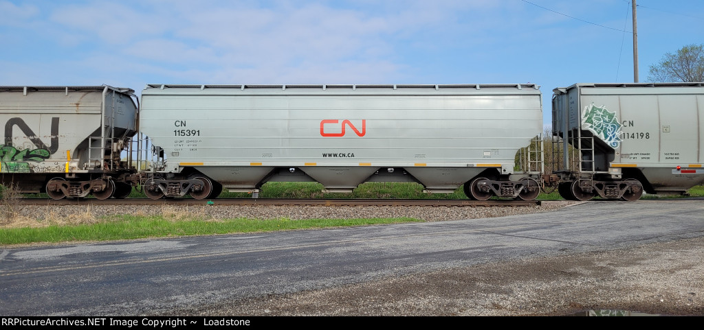 CN 115391